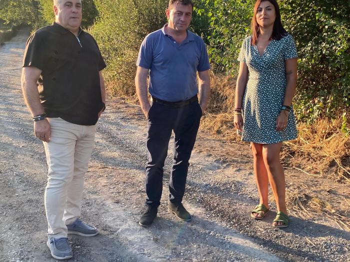 O equipo de goberno de Monterroso supervisou os traballos de mellora do acceso ao Bidouredo.