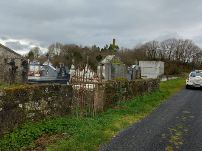 Cementerio de Sambreixo.