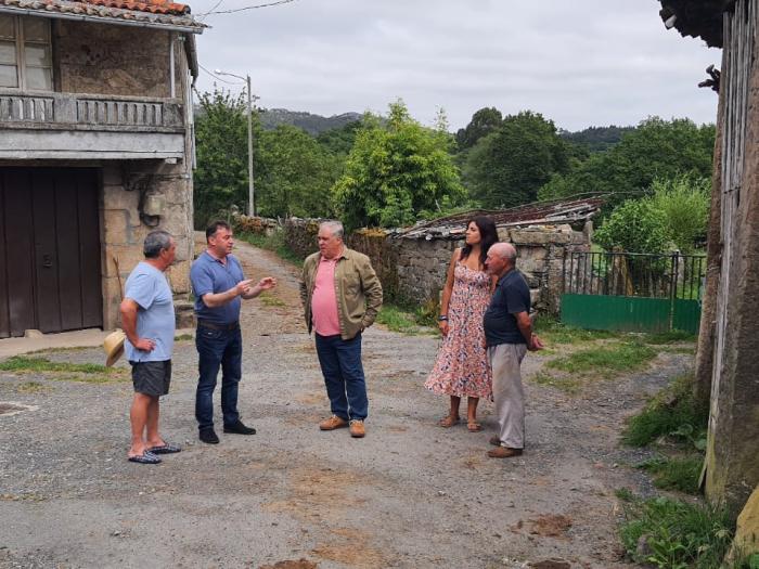 O equipo de goberno de Monterroso no núcleo de Sandolfe.